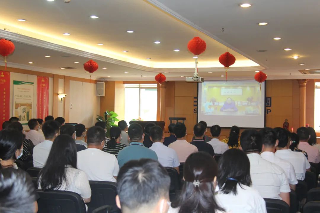 8e7764e8a3ed2ce1d3d9f691f473dfe2.jpg 8e7764e8a3ed2ce1d3d9f691f473dfe2.jpg